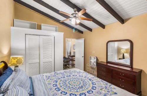 La Grande Princesse Apartment | Caribbean View your way condo