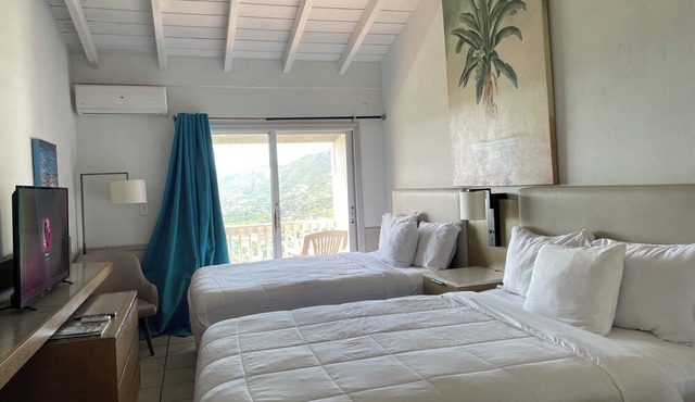 Boundless Bliss Hotel in St. Thomas
